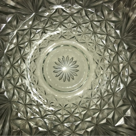 Vintage Anchor Hocking Punch Bowl (Part of the Arlington Design Punch Set) - Picture 2 of 9